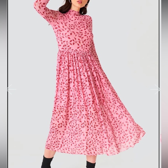 NA•KD mesh maxi dress - Picture 1 of 9